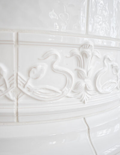 3.1 meetri kõrgune ümmargune kahhelahi krooniga