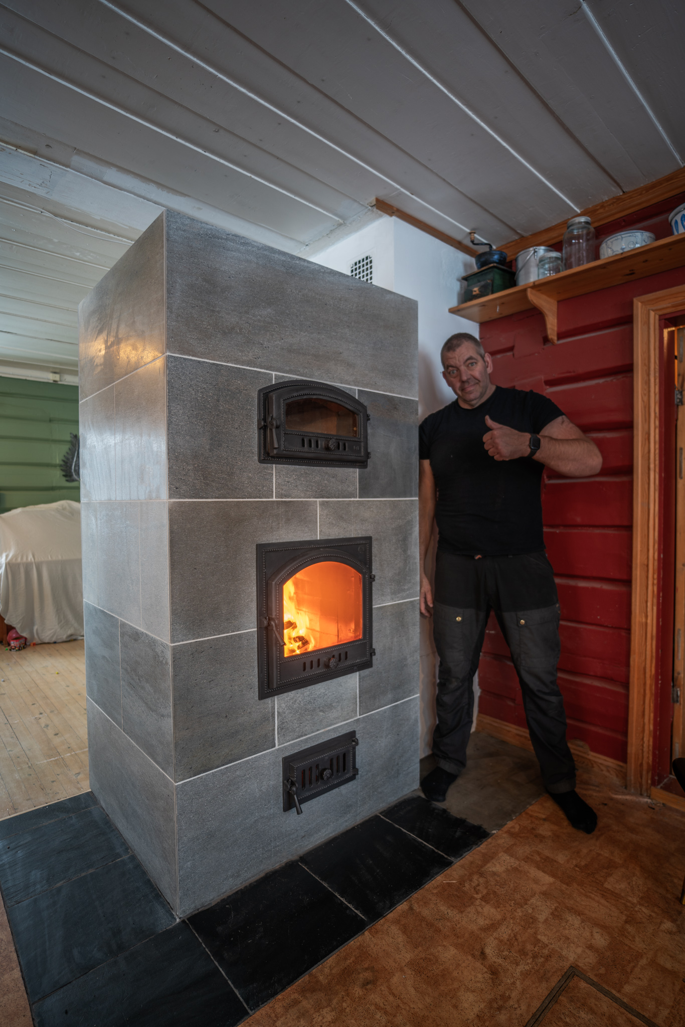 3500kg ahi koos leivaahjuga ehitatud talumajja Harjumaal