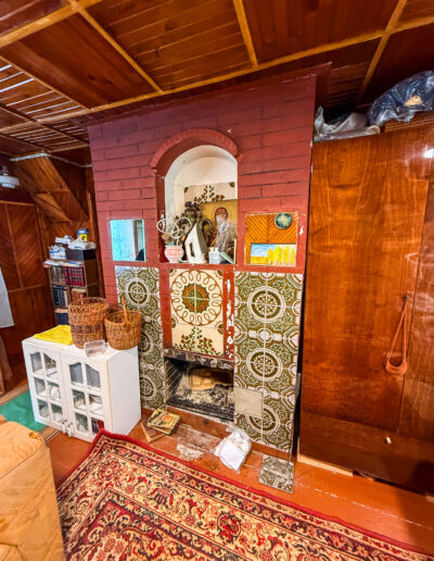 Leivaahju ehitus lahendusega, kus tuli läbib küpsetuskambri